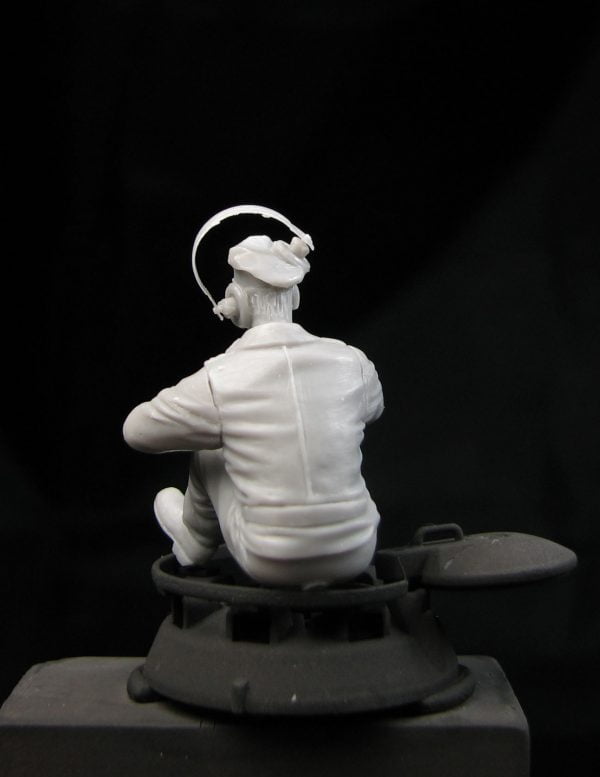 WW2 German Tank Commander (1 figure) – Image 3