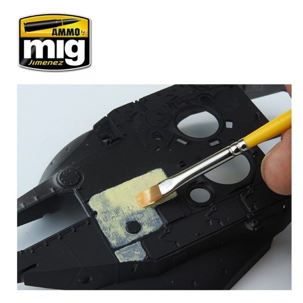 Anti-Slip Paste - Sand Color for 1/35 – Image 15