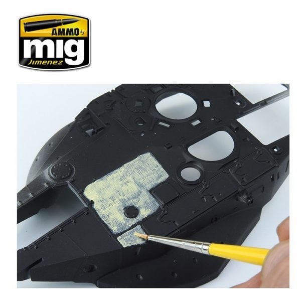 Anti-Slip Paste - Sand Color for 1/35 – Image 16