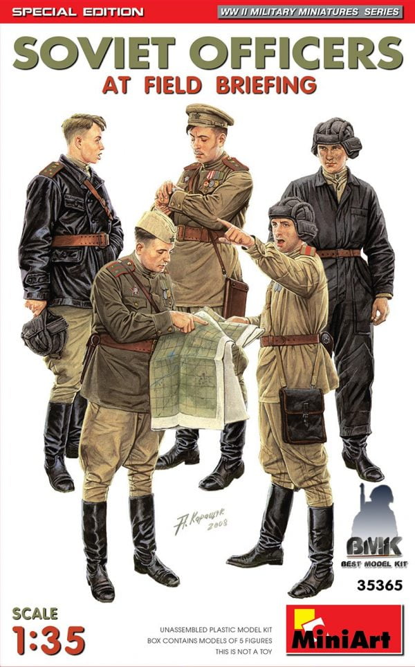 Soviet Officers at Field BriefingSpecial Edition (5 Figs.)